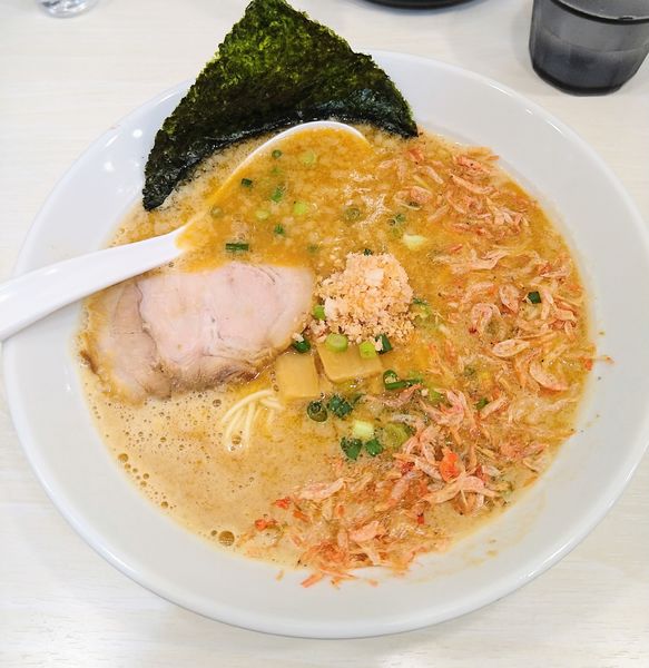 「『海老ラーメン』880円」@EBIKURA 渋谷店の写真