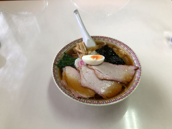 「手打ワンタンメン」@手打中華 すずきの写真