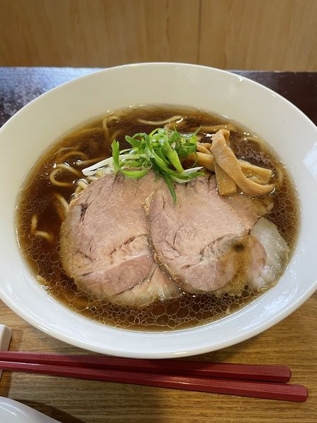 「醤油ラーメン」@らぁめん ご恩の写真
