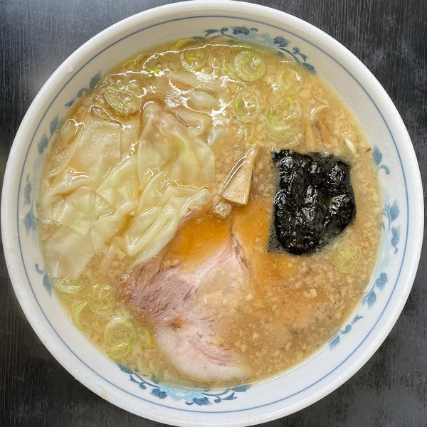 「ワンタンメン」@メンショップさむらいの写真