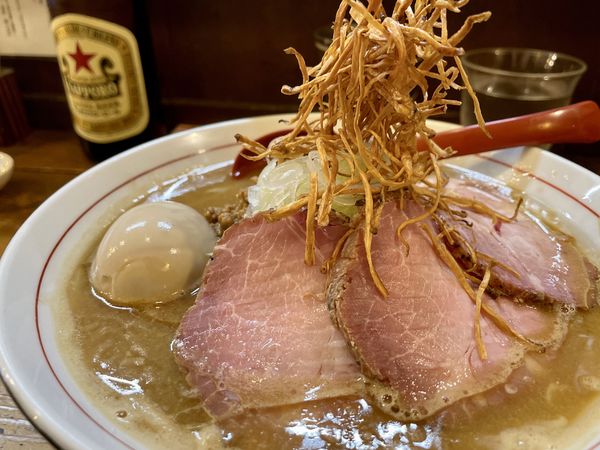 「サッポロ赤星 → 特製味噌らーめん ＋ ランチチャーシュー丼」@東京味噌らーめん 鶉の写真