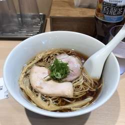 醤油らぁ麺