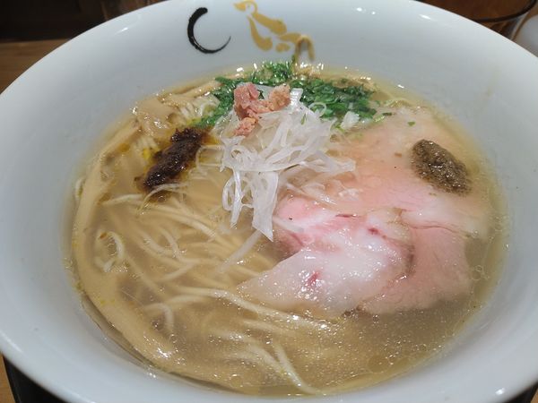 「真鯛と蛤の塩そば」@SOBAHOUSE 金色不如帰 新宿御苑本店の写真