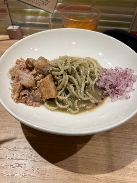 「肉にぼにぼちーの」@煮干し Noodles Nibo Nibo Cinoの写真