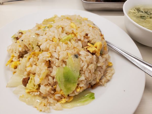 「蒜香炒飯」@刀削麺館 IPPINKAKUの写真