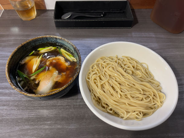「つけ麺300g（950円）」@バルナカ WITH 弘雅流製麺の写真