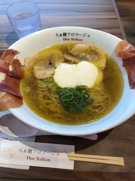 「生ハムフロマージュ」@らぁ麺フロマージュ Due Italian 京成八幡店の写真
