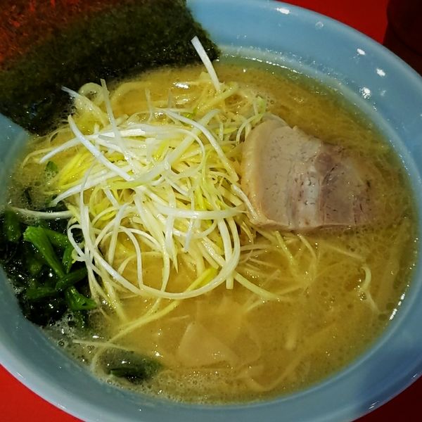 「ネギとんこつラーメン 930円」@牛久とんこつ ラーメン武○の写真