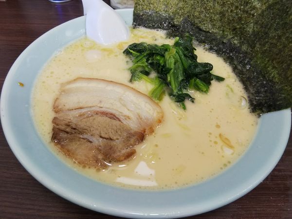 「ラーメン（醤油）　（大盛り：サービス）」@長野 魂心家の写真