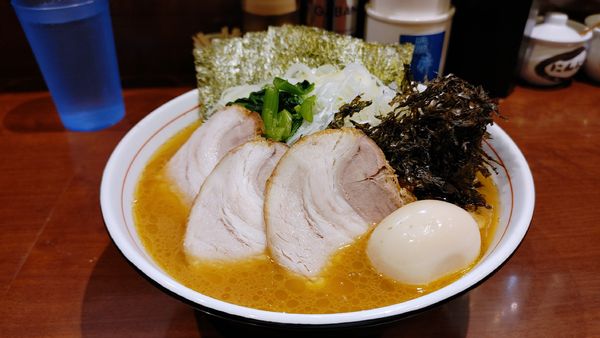 「特製らーめん ばら・大盛り・岩のり・ネギ　￥１３００」@らーめん飛粋の写真