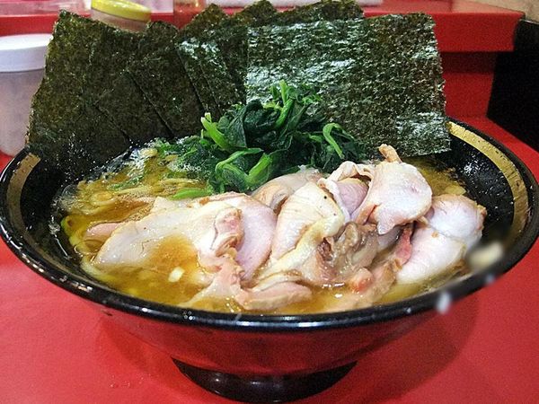 「チャーシューメン 海苔増し」@家系総本山 ラーメン吉村家の写真