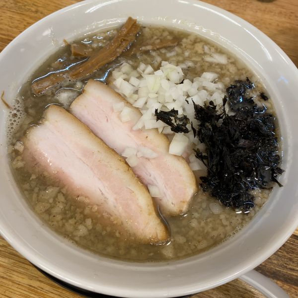 「背脂煮干らー麺860円」@麺屋 つるるの写真