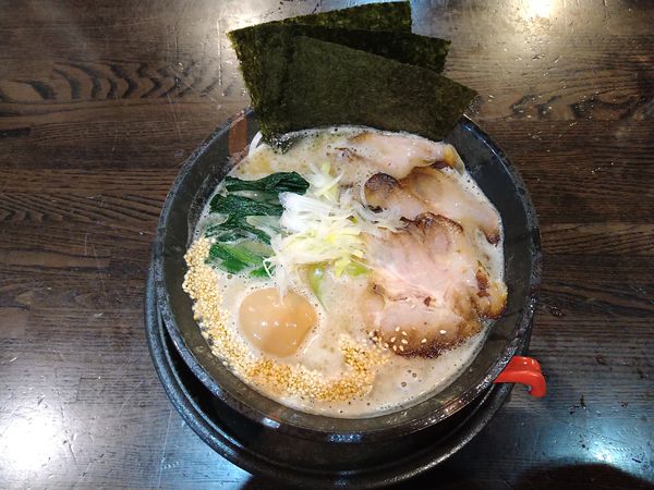 「家系（850円）」@麺屋 時茂 西川口店の写真