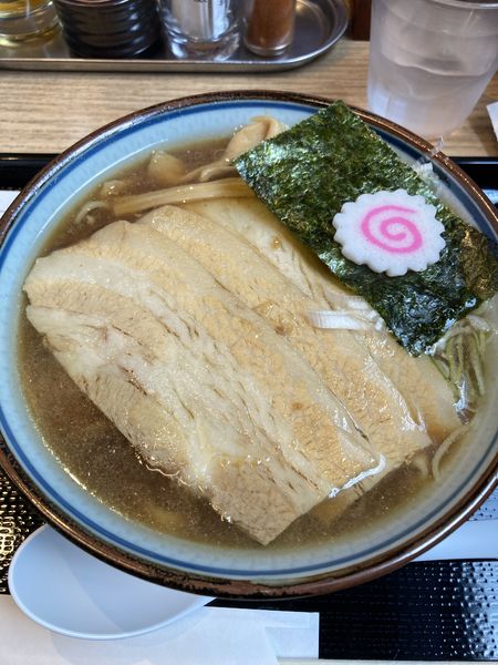 「煮干し中華そば、チャーシュー」@三竹寿 大街道店の写真