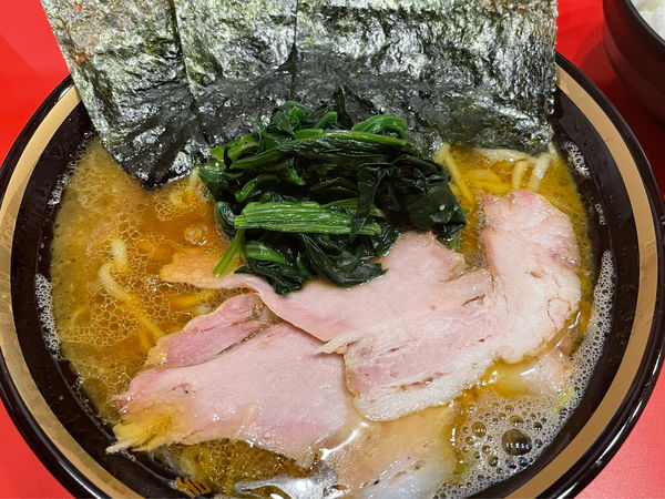 「ラーメン」@横浜家系総本山 吉村家直系店 ラーメン内田家の写真