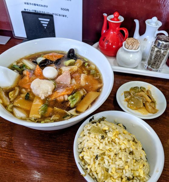 「五目あんかけ麺＋ミニ高菜チャーハン 1,000円」@中華厨房 久華の写真