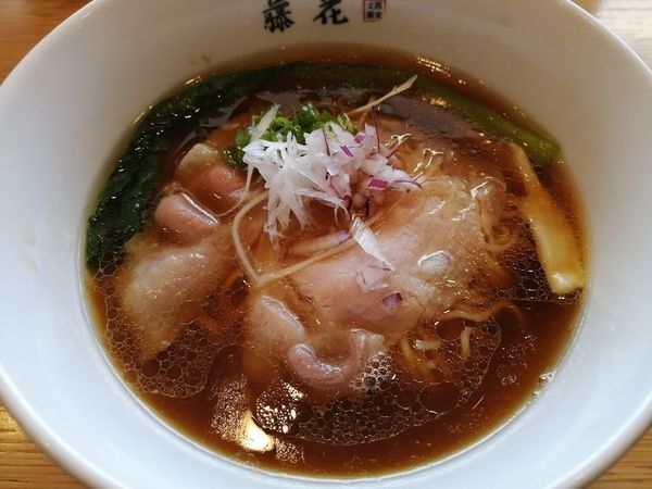「醤油らぁ麺(850)」@支那蕎麦屋 藤花の写真