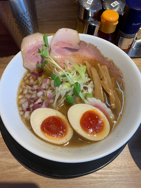 「吟醸醤油の中華そばスペシャル」@RAMEN LABO ウサギ +の写真