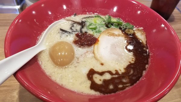 「玉子赤丸」@一風堂 松本店の写真