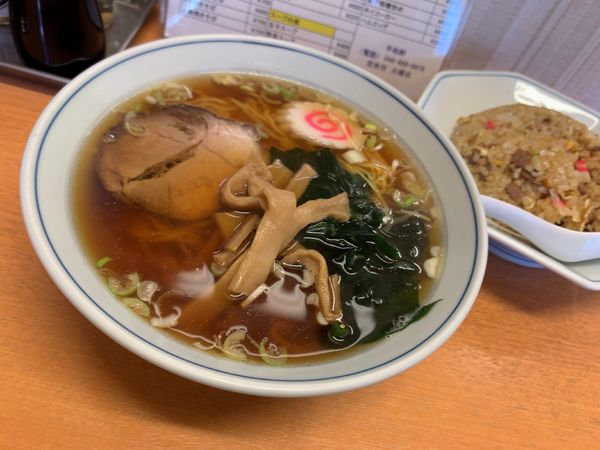 「半チャンラーメン」@平和軒の写真