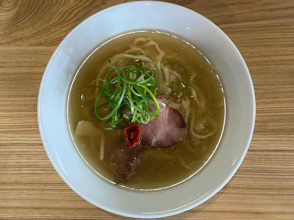 「塩そば（アッサリ、手揉み麺）」@麺 㐂色の写真