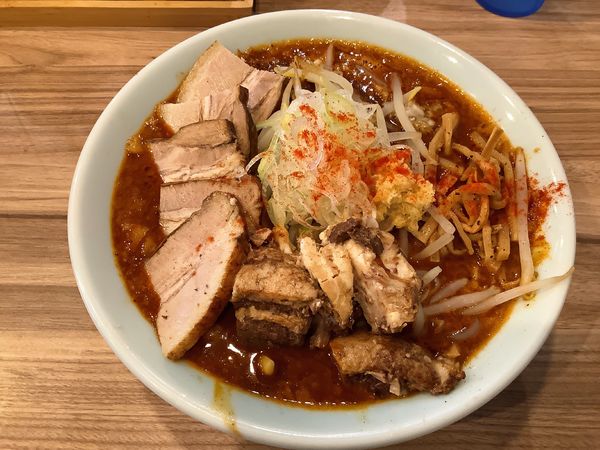 「【限定】濃厚辛味噌ラーメン」@くじら食堂 nonowa東小金井店の写真