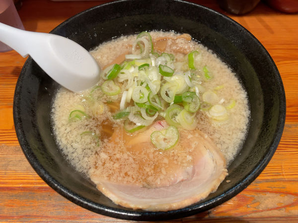 「朝ラーメン」@こってりらーめん せきやけの写真