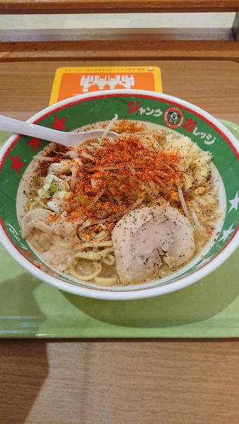 「スープまぜそば」@ジャンクガレッジ イオンレイクタウンmori店の写真