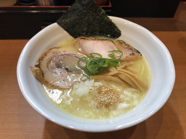 「鶏白湯(塩味)400円(クーポン半額)」@麺屋 鶏いちの写真