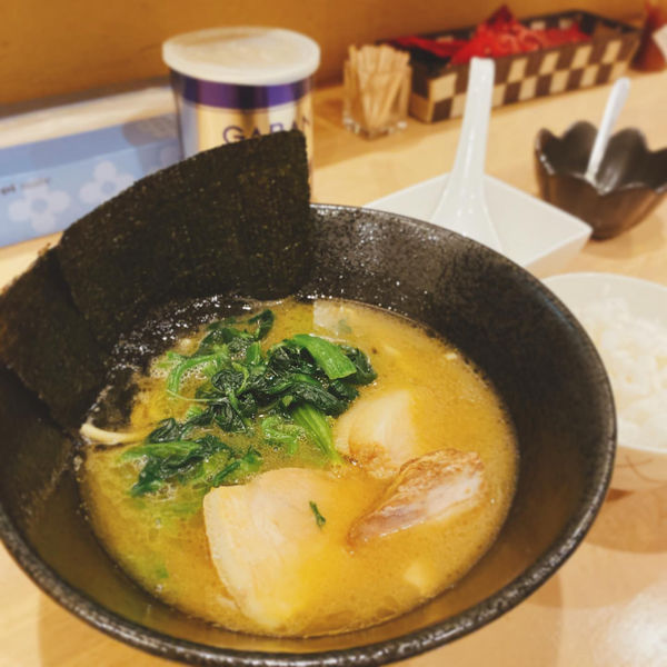 「家系ノーマル」@ビストロ しょこらの写真