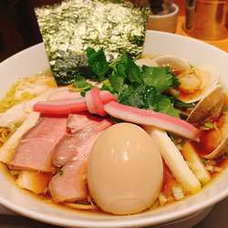 特製 蛤・鶏・煮干しのトリプルSOBA+小ライス　１４５０円