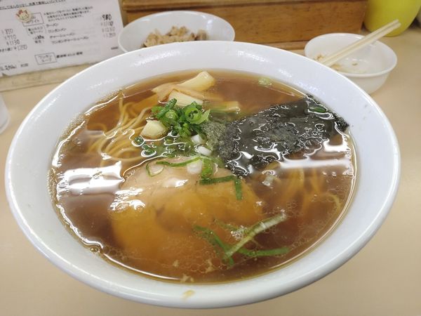 「白メンマ醤油ラーメン＋チャーシュー飯(小)」@支那そば 心麺の写真