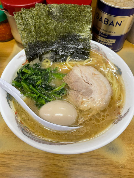 「ラーメン（並）＋味付玉子」@たかさご家 本店の写真
