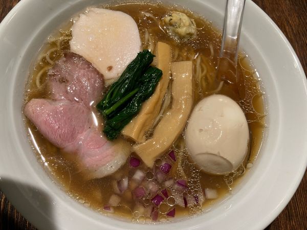 「特性貝出汁塩そば」@貝出汁 中華そば 竹祥の写真