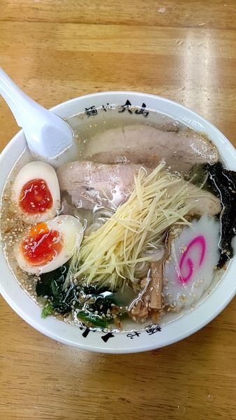 「塩生姜らーめん　味玉　970円」@青竹手打ちラーメン 麺や大山の写真