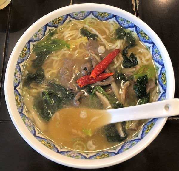 「牛肉のあっさり激辛ラーメン」@揚州商人 松戸ニ十世紀ヶ丘店の写真