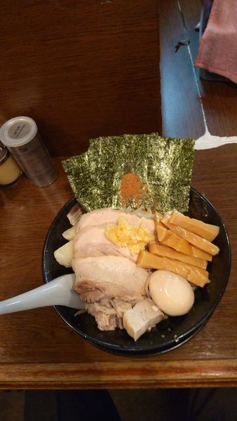 「特製まぜそば」@拉麺雷多の写真