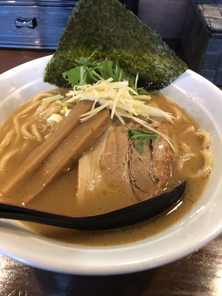 「らぁめん白」@葉月直系 きりきり舞の写真