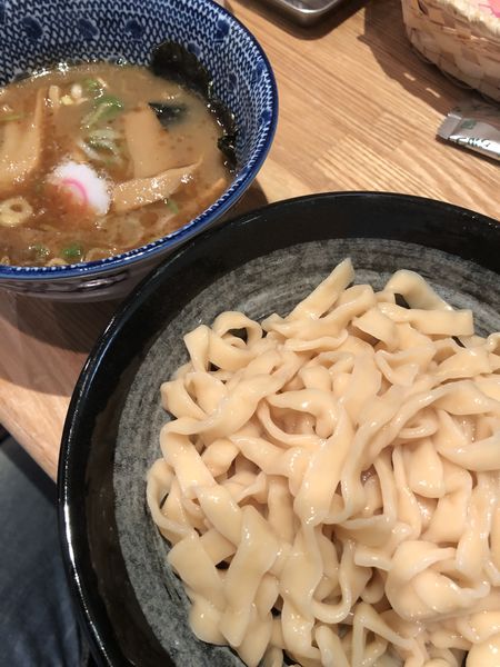 「つけめん　平打ちちぢれ麺」@つけ麺 はま紅葉の写真