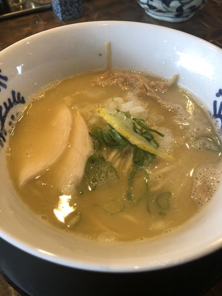 「純鶏そば」@特級鶏蕎麦 龍介の写真