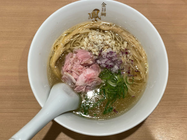 「金目鯛らぁ麺　800円　炙りチャーシュー丼　300円」@金目鯛らぁ麺 鳳仙花 横浜店の写真