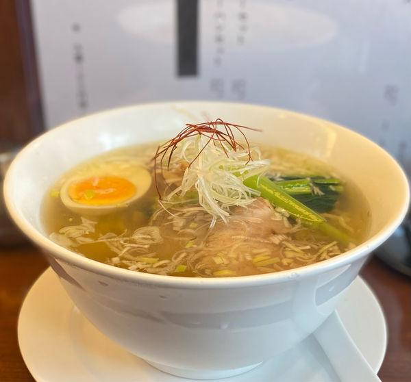 「(三代)伝承支那そば800円」@支那そば屋 インデアンの写真