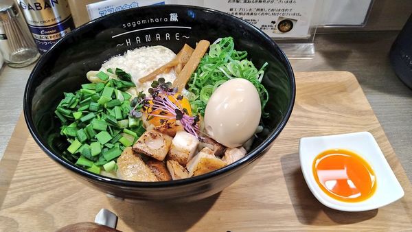 「まぜそば+味玉」@Sagamihara 欅 〜HANARE〜の写真