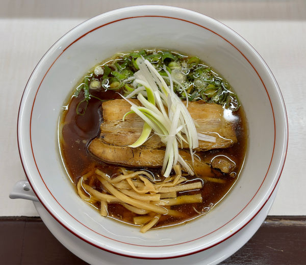 「地鶏魚介醤油（800円）」@らぁ麺 団欒の写真