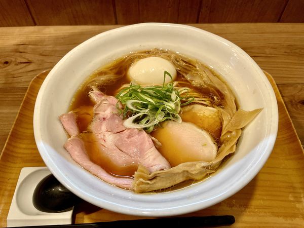 「特製醤油と貝のラーメン」@ラーメン 健やかの写真