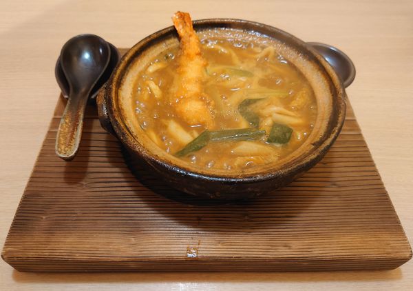 「玉子入りカレー煮込み」@山本屋 桜通大津の写真