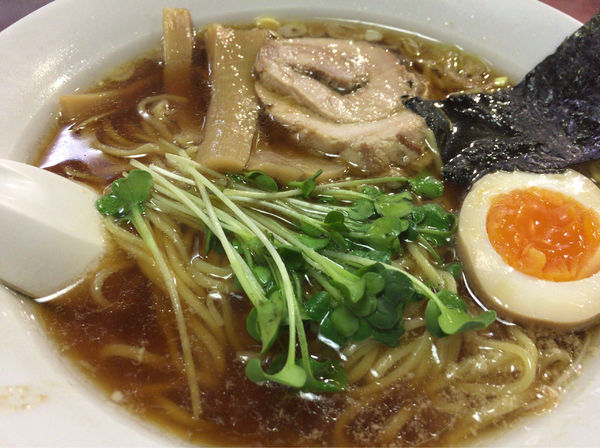 「さっぱり醤油ラーメン」@えるびすの写真