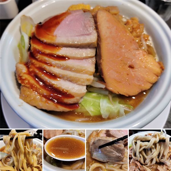 「鴨二郎系ラーメン(3周年記念限定)　1300円」@らーめん 三極志の写真