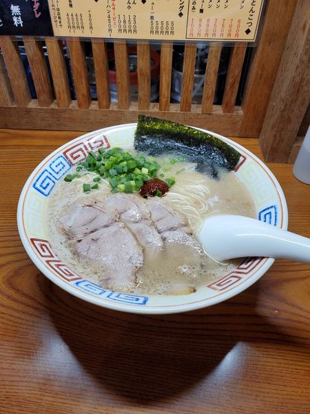 「とんこつ@700」@ようら 本店の写真