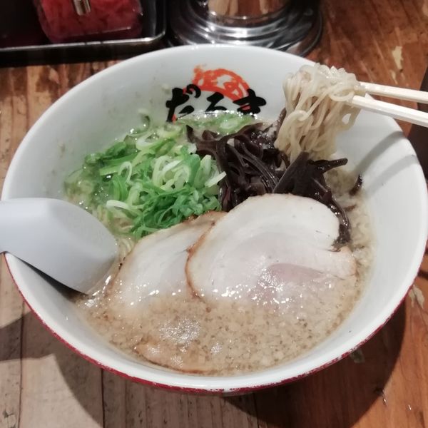 「ラーメン(720円)」@元祖博多だるま 博多デイトス店の写真